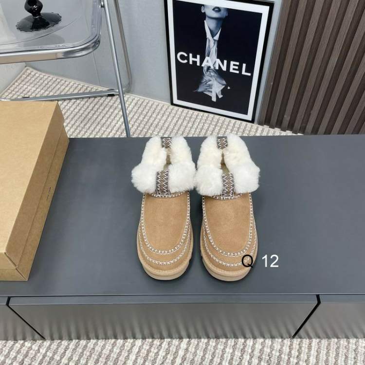 Picture of UGG Shoes _SKUUGGsz35-40J112119690